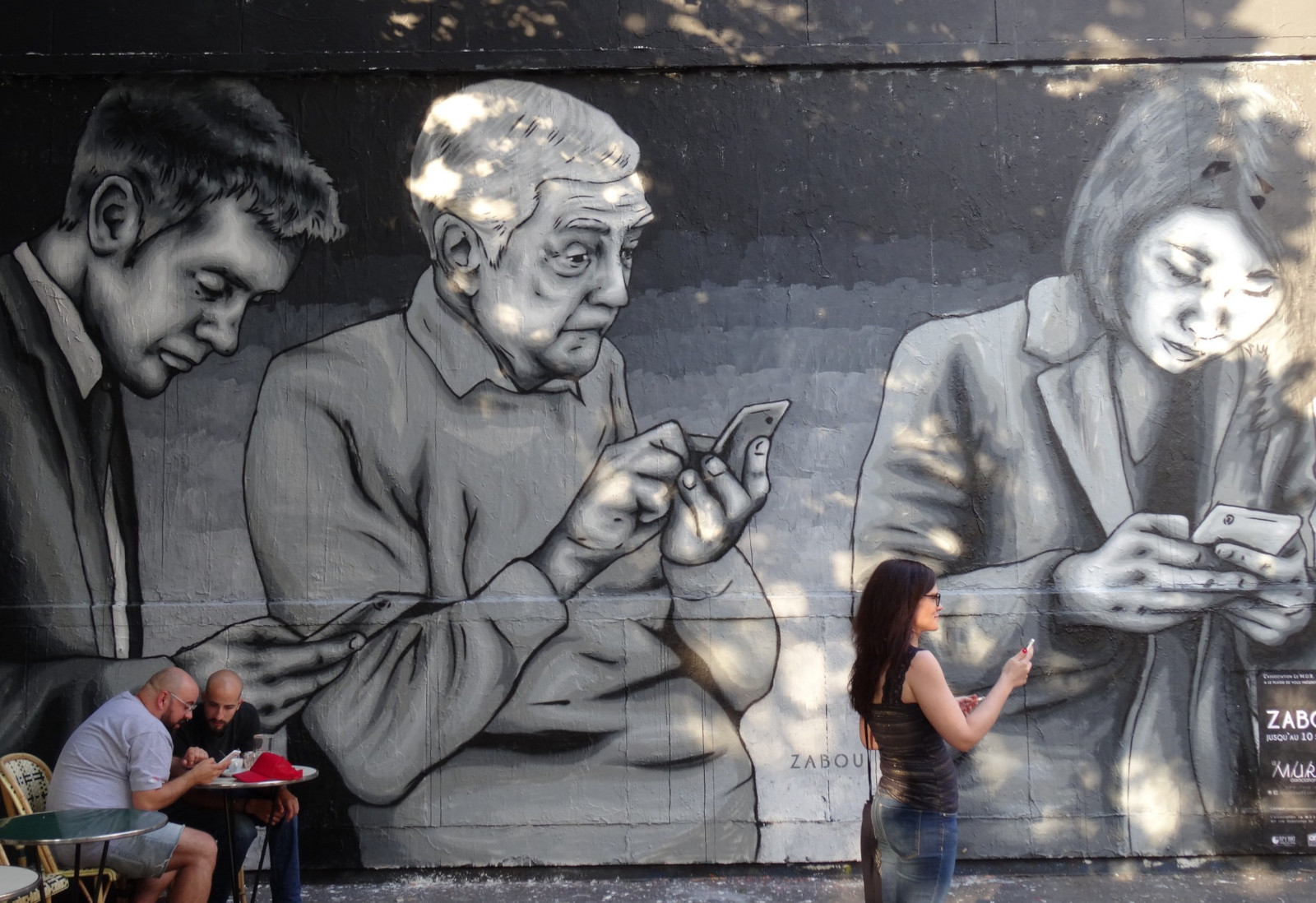 mobile-social-addiction